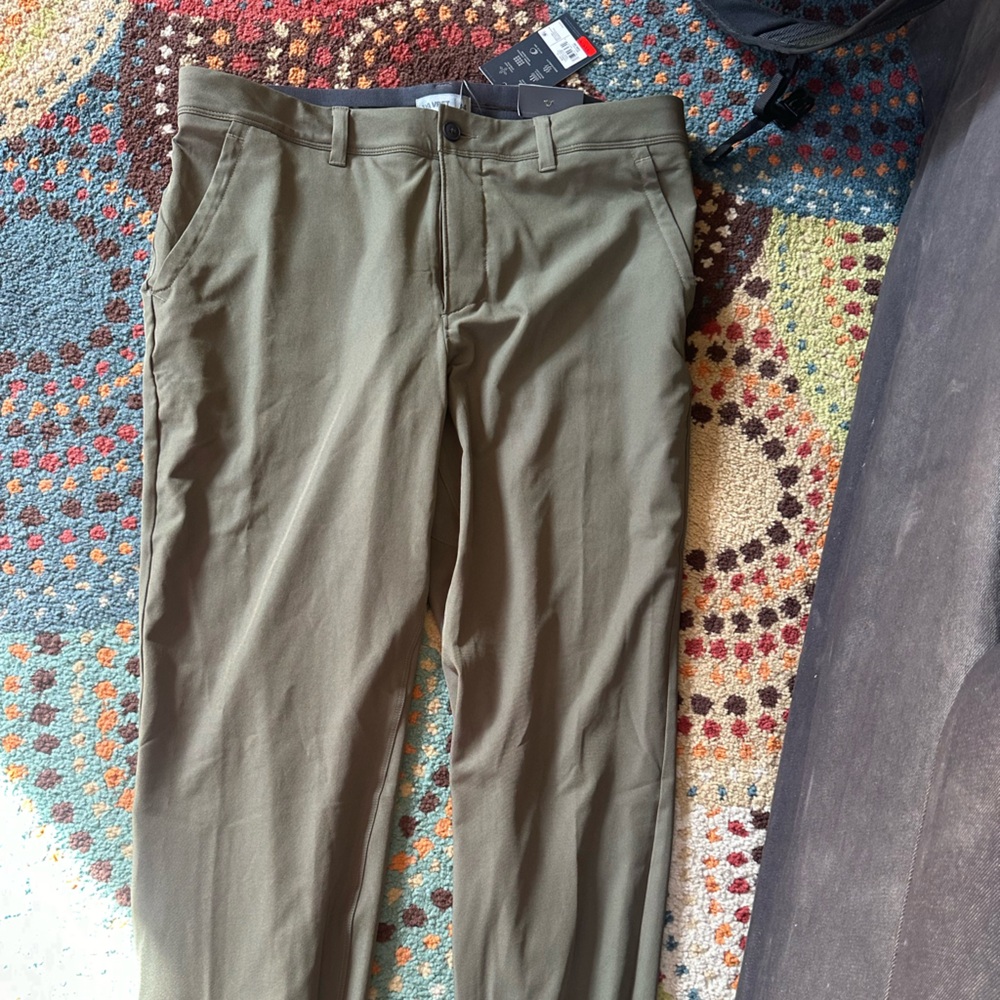 Men's Olive Golf jogger style best quality ever pants. Dressy or casual